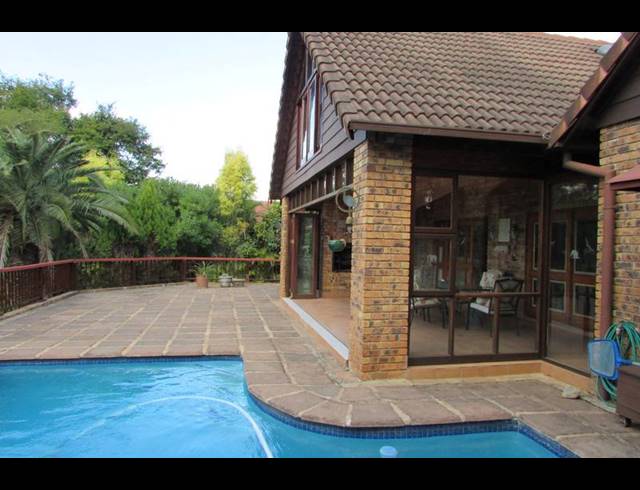 3 BEDROOM HOUSE FOR SALE IN WHITE RIVER COUNTRY ESTATE